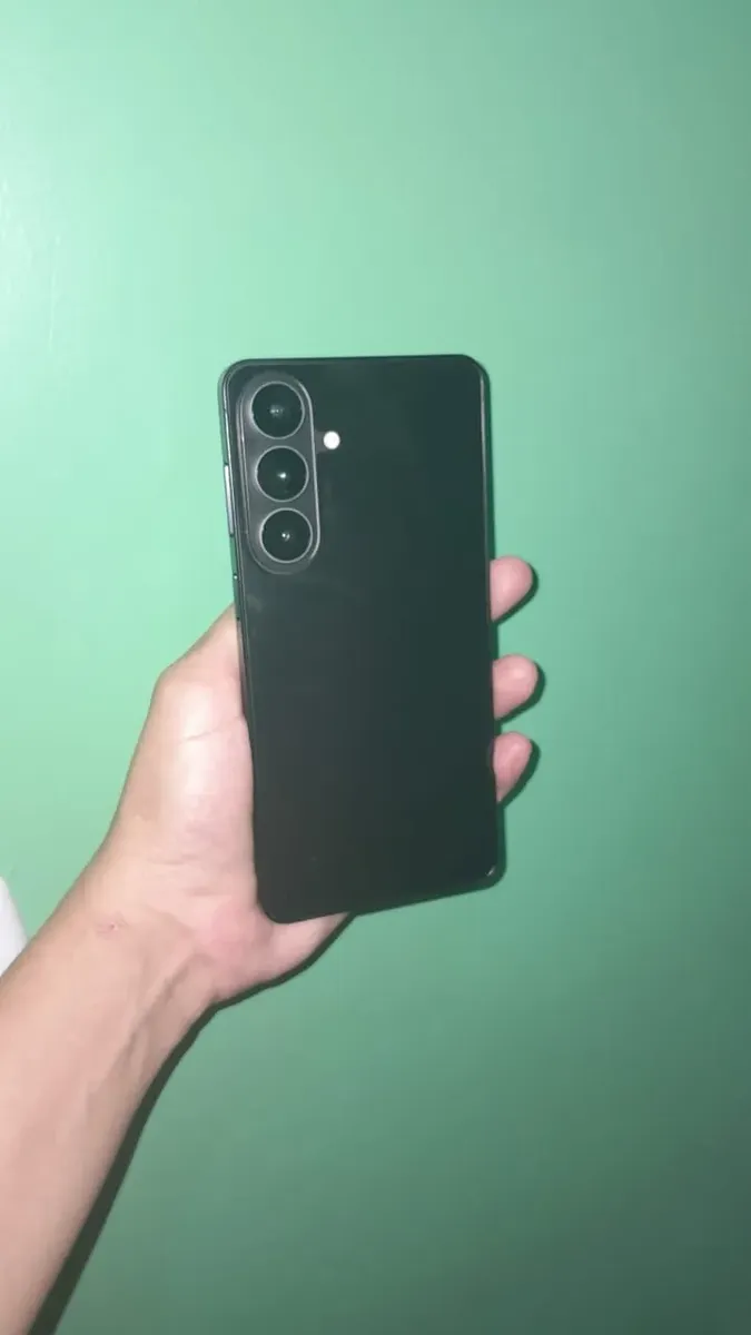 Celular preto